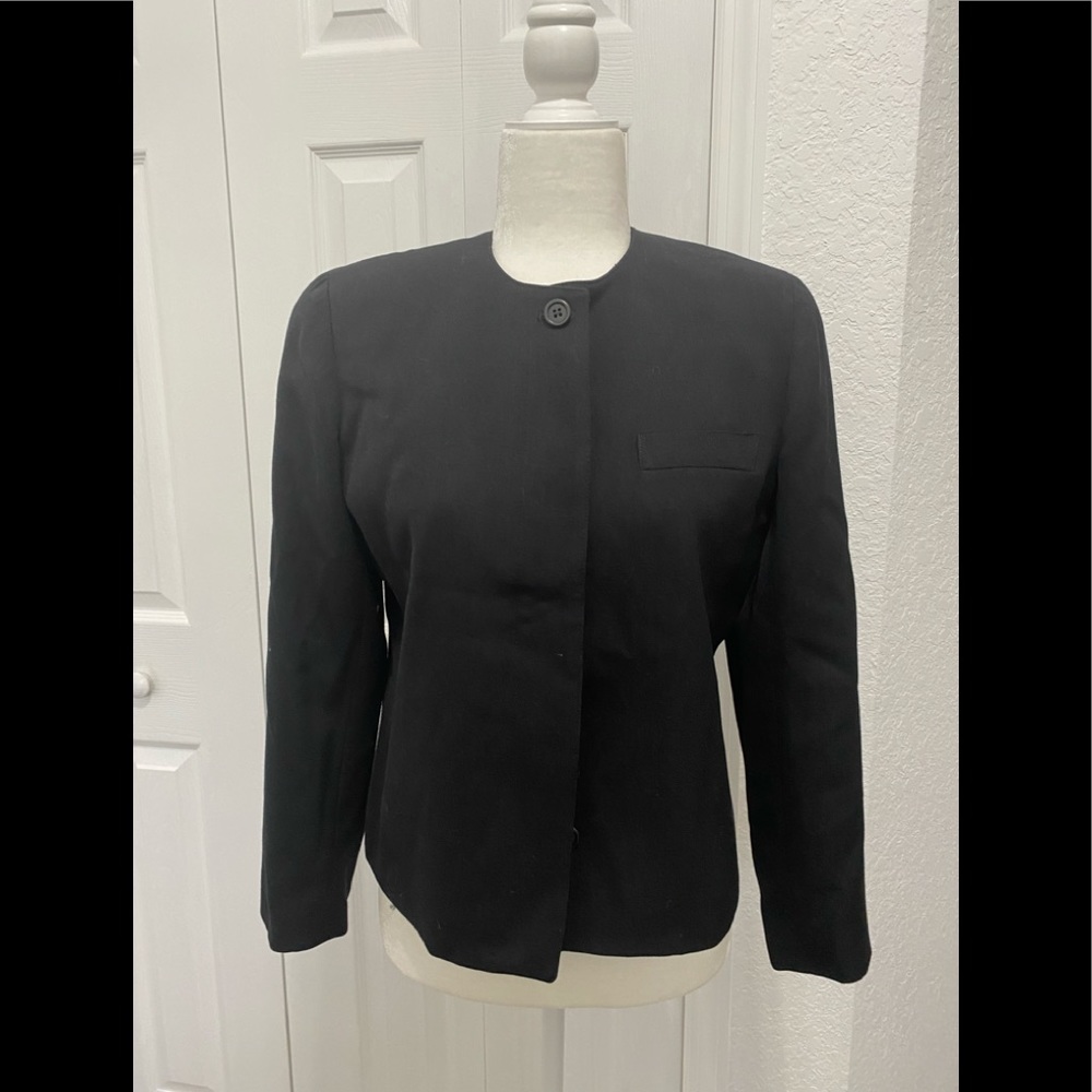 Evan Picone blazer in black